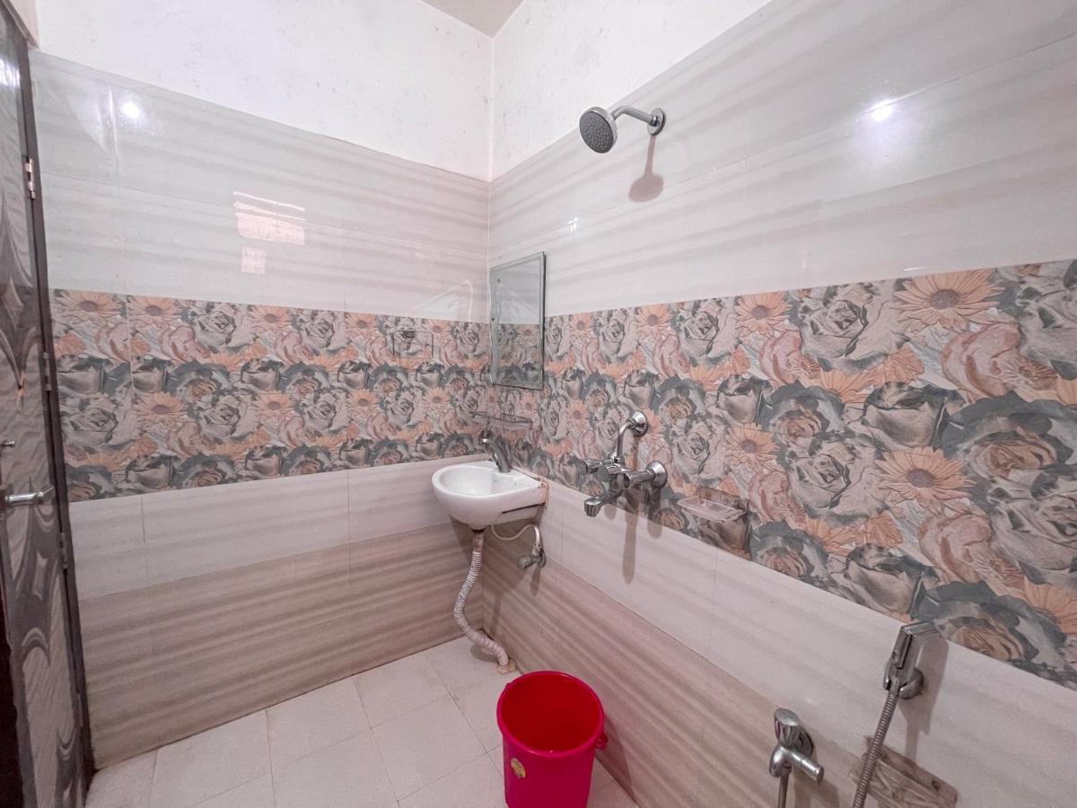 Hotel Deo Puri Kültér fotó